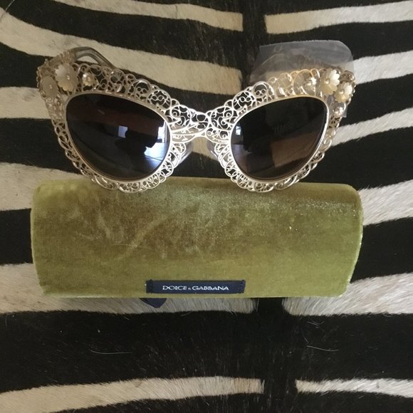 Dolce and gabbana Vintage filagree sunglasses New - Picture 1 of 3